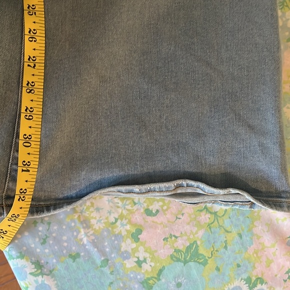 Good American | Good Legs Flare Denim Jeans Light Wash Plus Size 18 - Picture 12 of 12